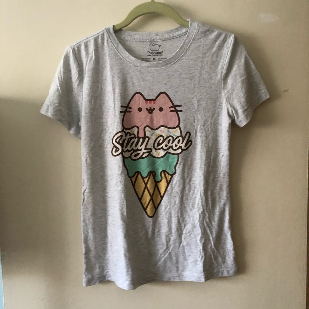 Pusheen tee
